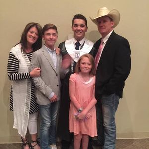 Meet your Posher, Tom